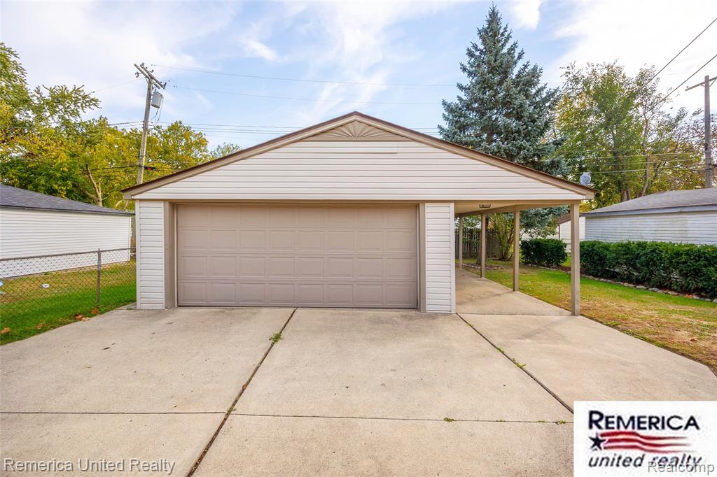 4665 Lincoln Boulevard, Dearborn Heights, MI 48125 — Photo 3