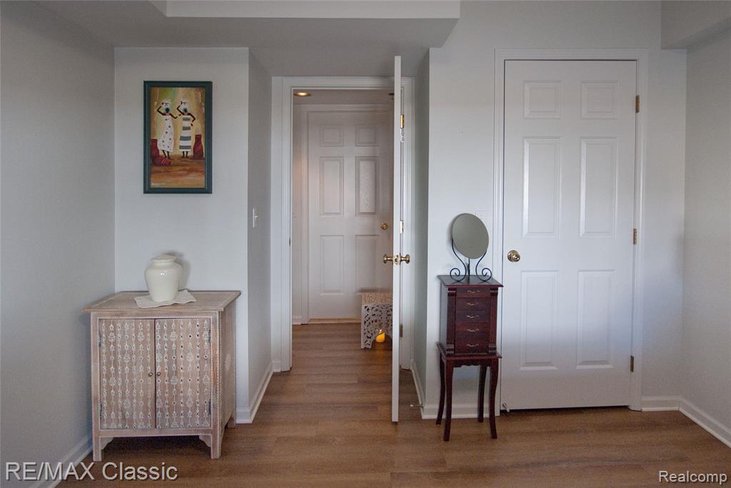 1155 S Lake Drive, 57, Novi, MI 48377 — Photo 14