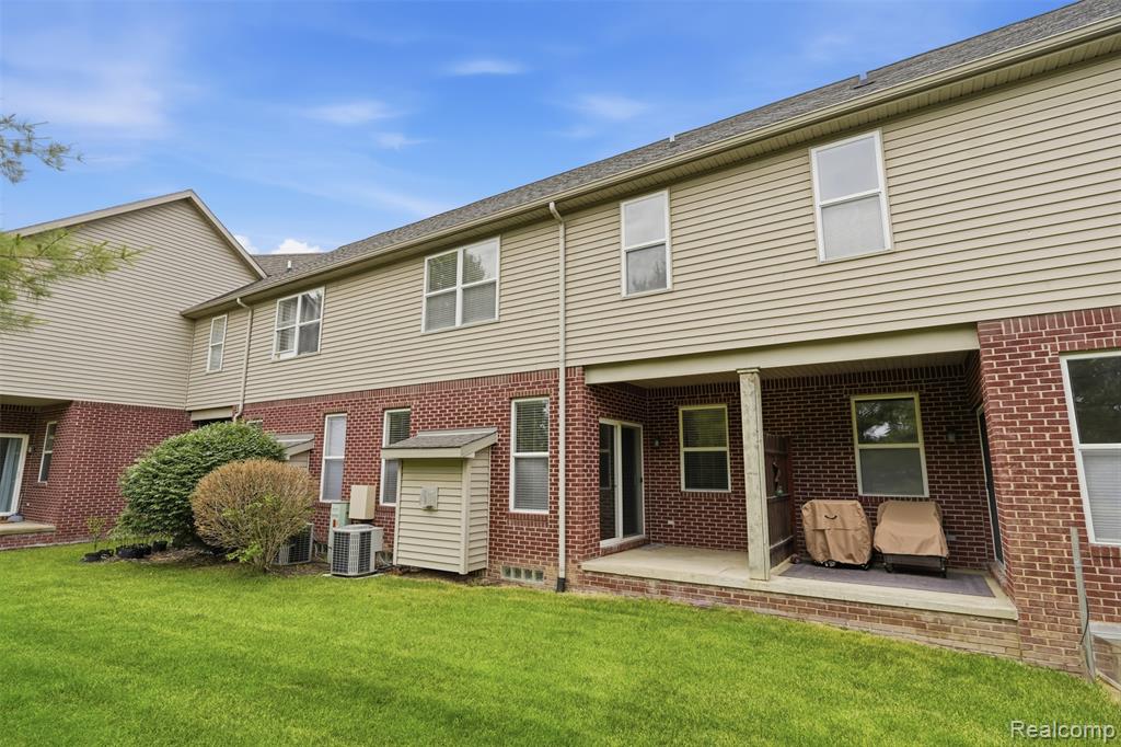 5953 High Point Court, 29, Brighton, MI 48116 — Photo 23