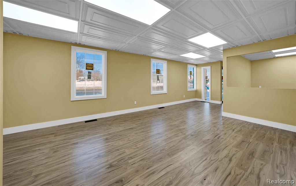 1095 W Huron Street, Waterford, MI 48328 — Photo 23