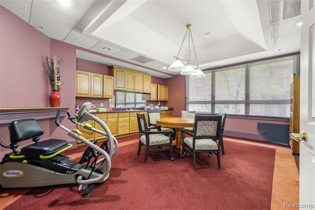 21366 Mulberry Court, Farmington Hills, MI 48336 — Photo 26