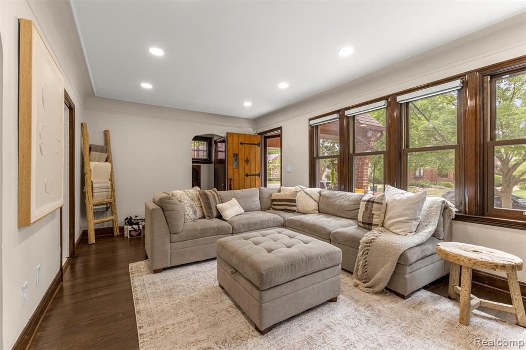 420 Fort Dearborn Street, Dearborn, MI 48124 — Photo 6