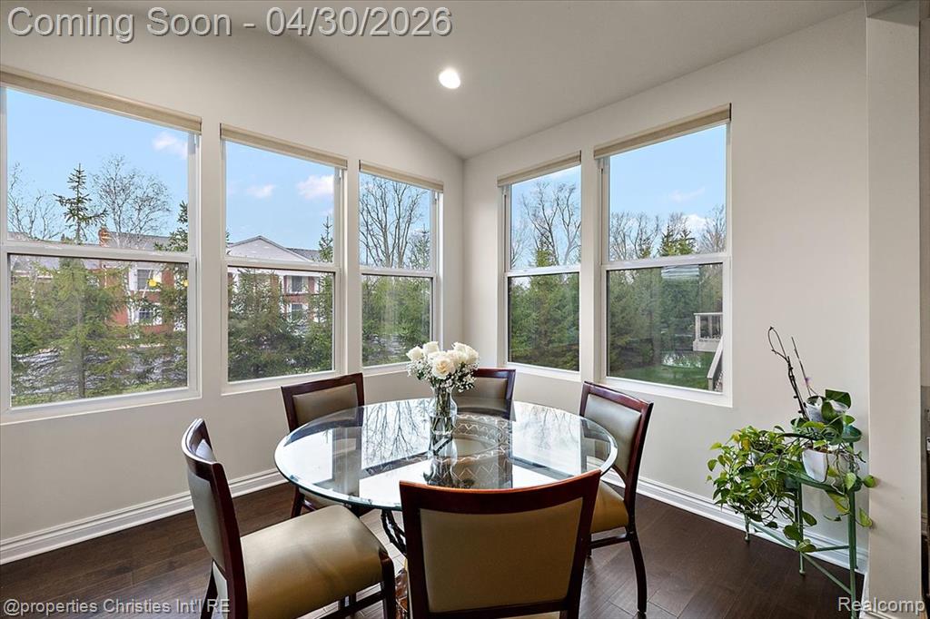 31035 Tremont Lane, Franklin, MI 48025 — Photo 20