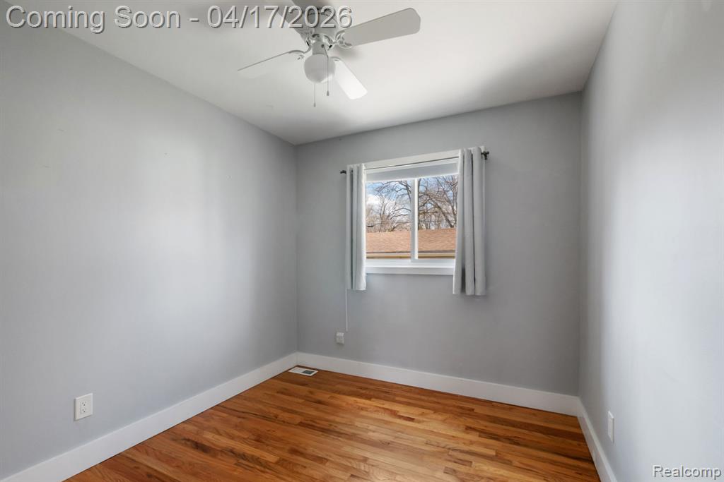 9913 Arcola Street, Livonia, MI 48150 — Photo 29