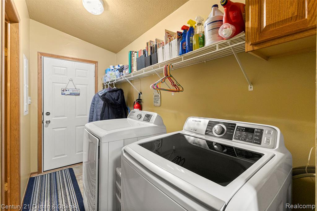 7455 Elliott Lane, Ypsilanti, MI 48197 — Photo 19