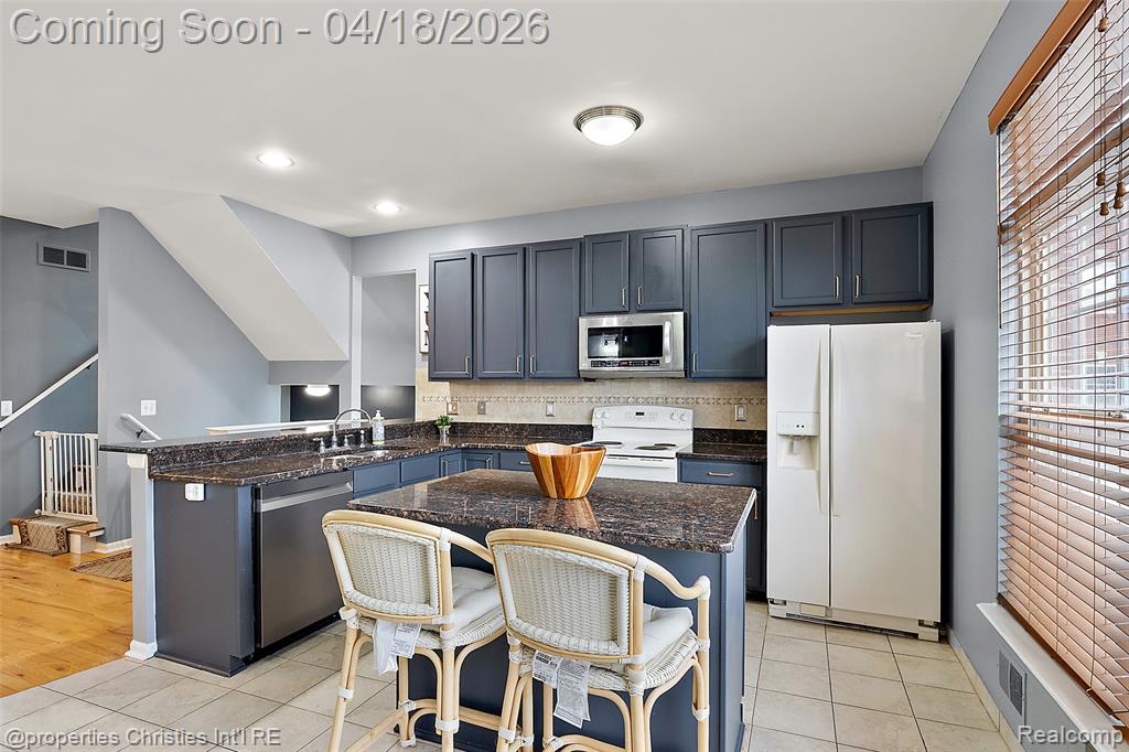 43836 Cherry Grove E Court E, Canton, MI 48188 — Photo 6