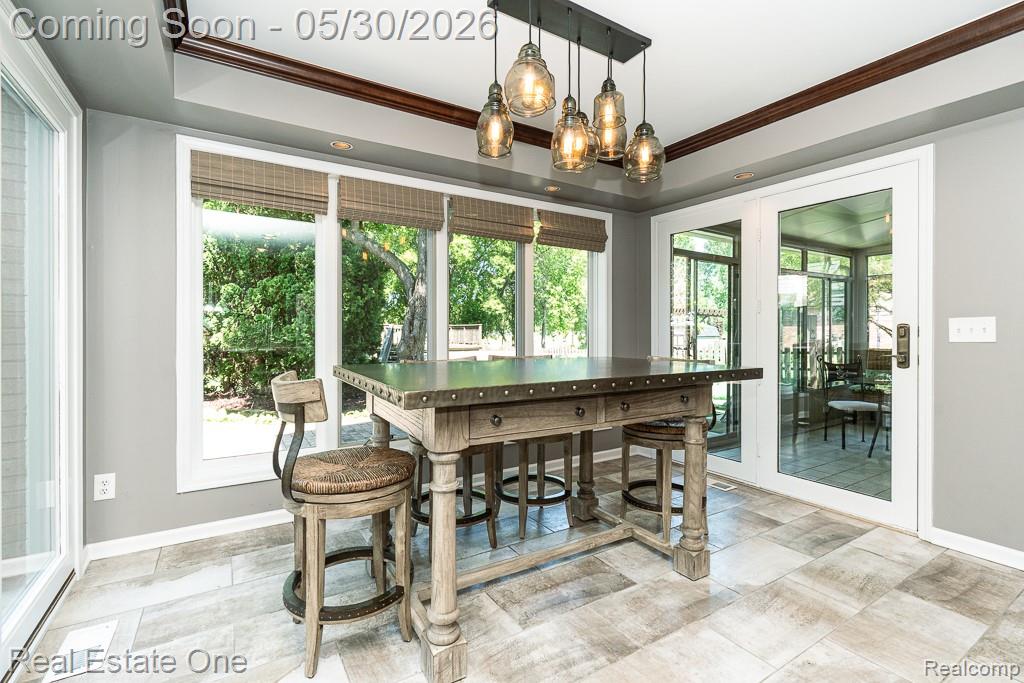 44105 Dunham Court, Clinton Twp, MI 48038 — Photo 11