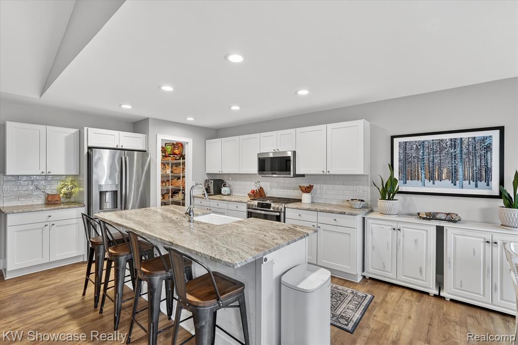 3108 Theodore E, Wixom, MI 48393 — Photo 21