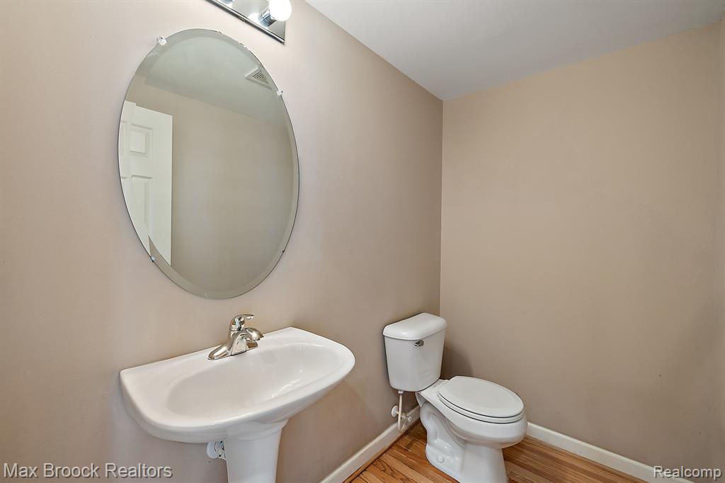 440 Lewis Court, Birmingham, MI 48009 — Photo 10