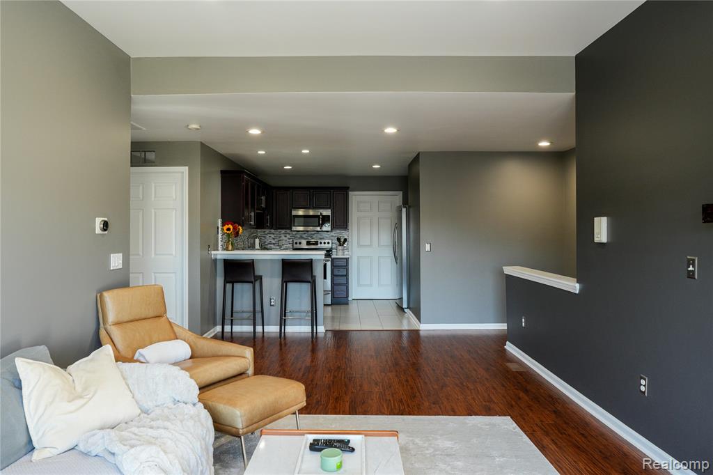 5633 Acorn Lane, Sterling Heights, MI 48314 — Photo 6