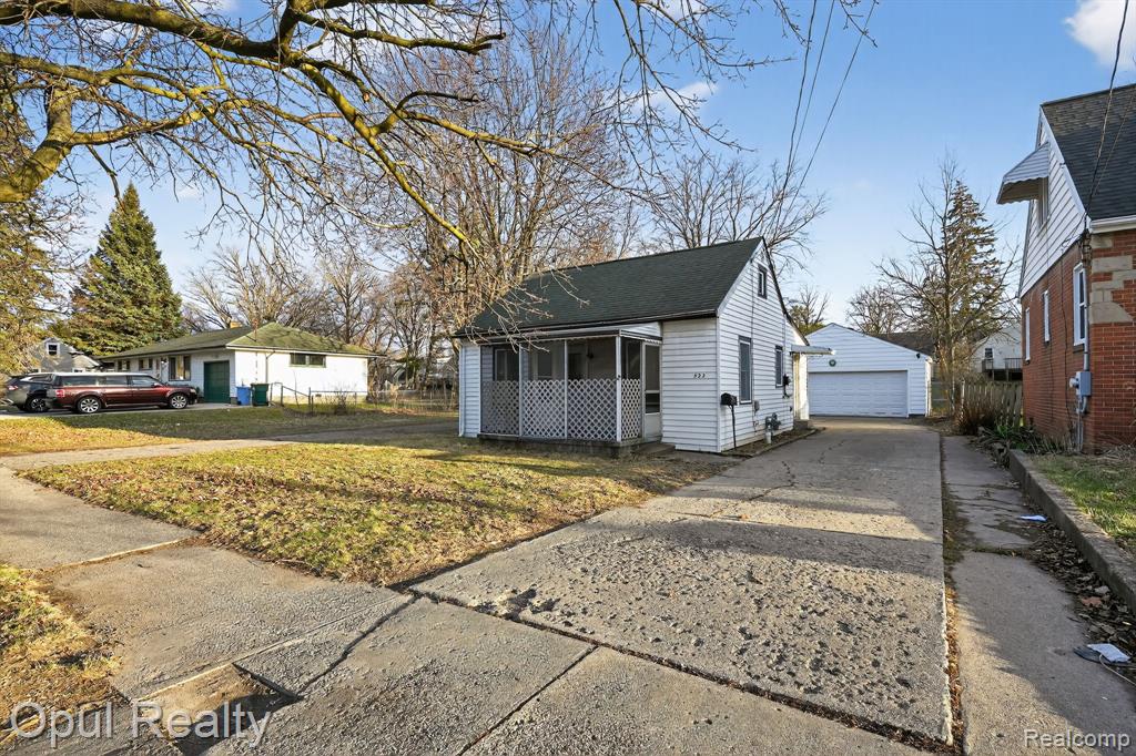 522 E Cavanaugh Road, Lansing, MI 48910 — Photo 24