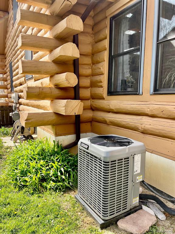 6231 Seymour Road, Swartz Creek, MI 48473 — Photo 32