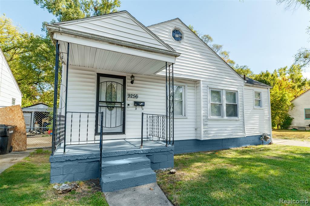 9256 Auburn Street, Detroit, MI 48228 — Photo 2