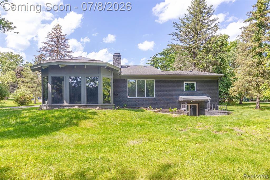4469 Chamberlain Drive, Bloomfield Hills, MI 48301 — Photo 44