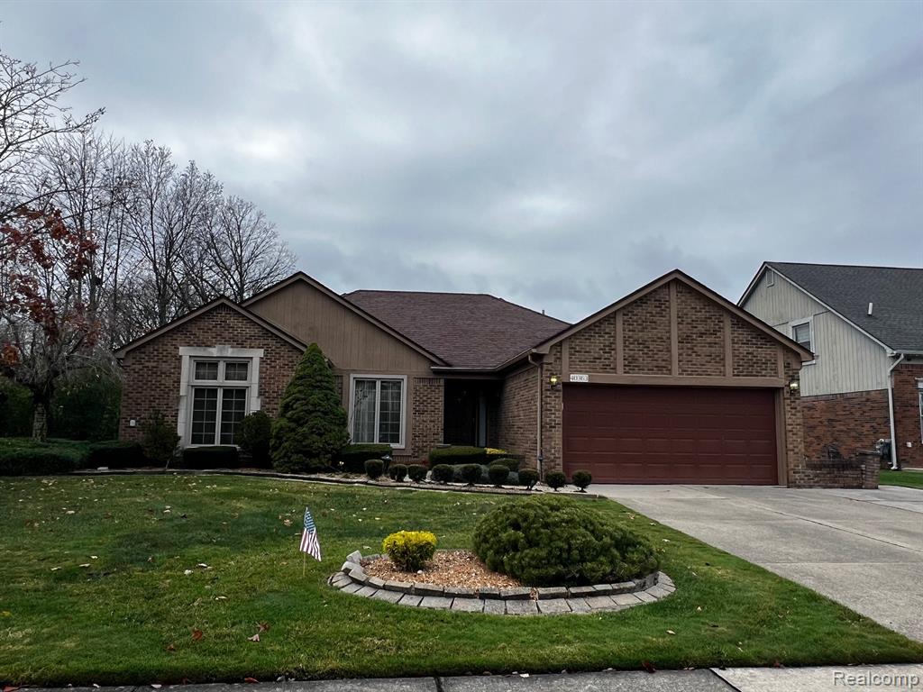 40363 DENBIGH Drive, Sterling Heights, MI 48310 — Photo 4
