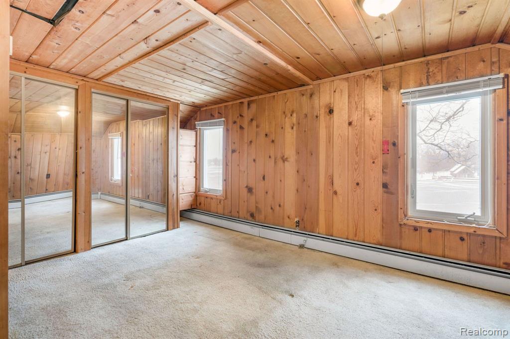 653 CENTRAL Drive, Lake Orion, MI 48362 — Photo 25