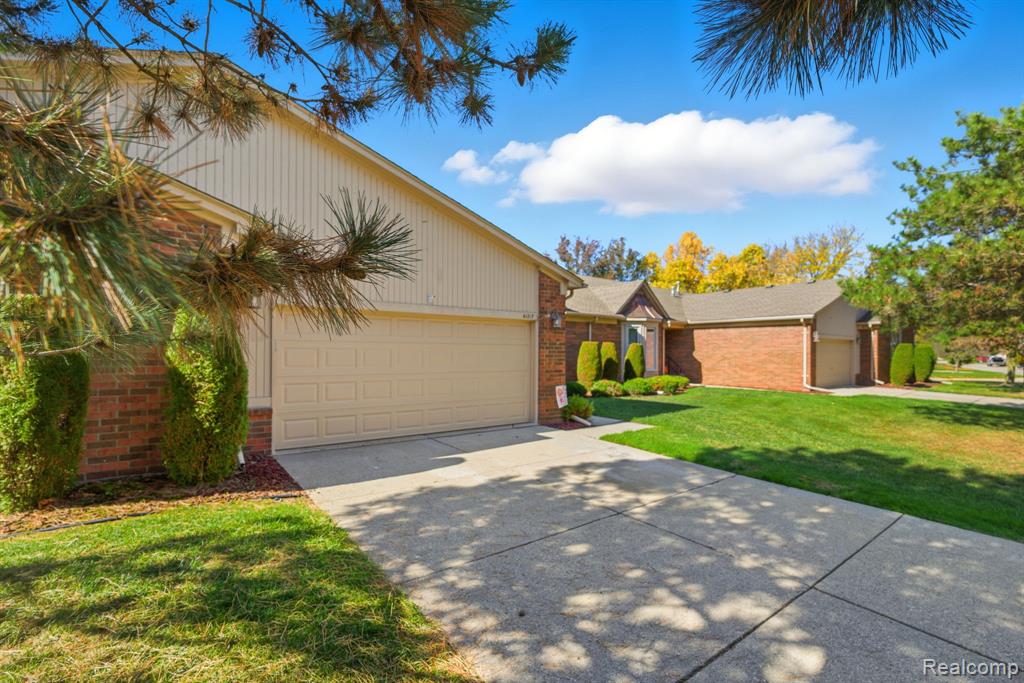 41217 Fortuna Drive E, Clinton Twp, MI 48038 — Photo 29