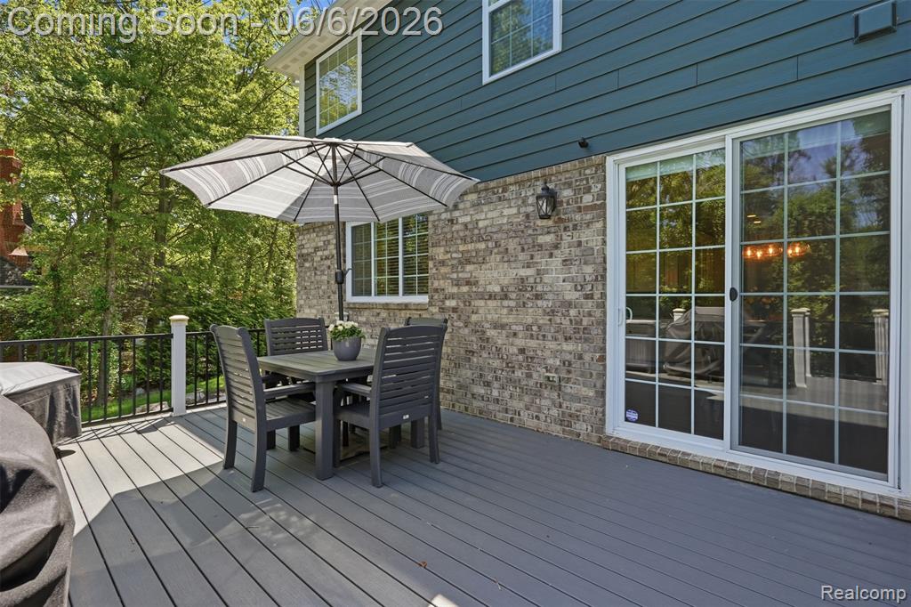 7375 N Mistwood Drive, White Lake, MI 48383 — Photo 54