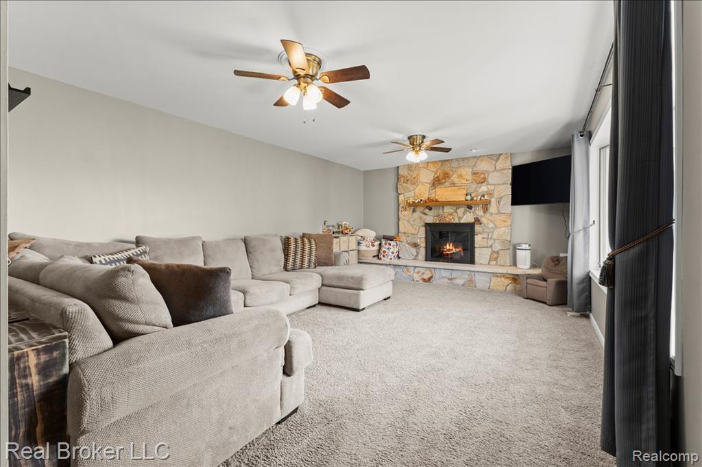 4268 Ravenswood Road, Port Huron, MI 48060 — Photo 5