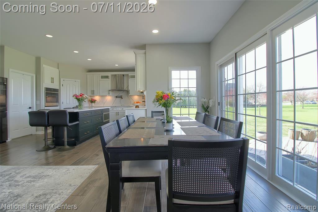 429 Delaford Court, Canton, MI 48188 — Photo 11