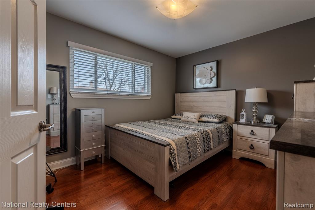 4760 Red Maple Drive, Warren, MI 48092 — Photo 15