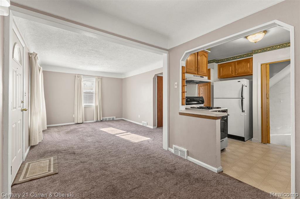 9616 Colwell Avenue, Allen Park, MI 48101 — Photo 12