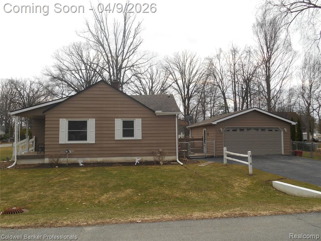 1454 Merle Avenue, Burton, MI 48509 — Photo 6
