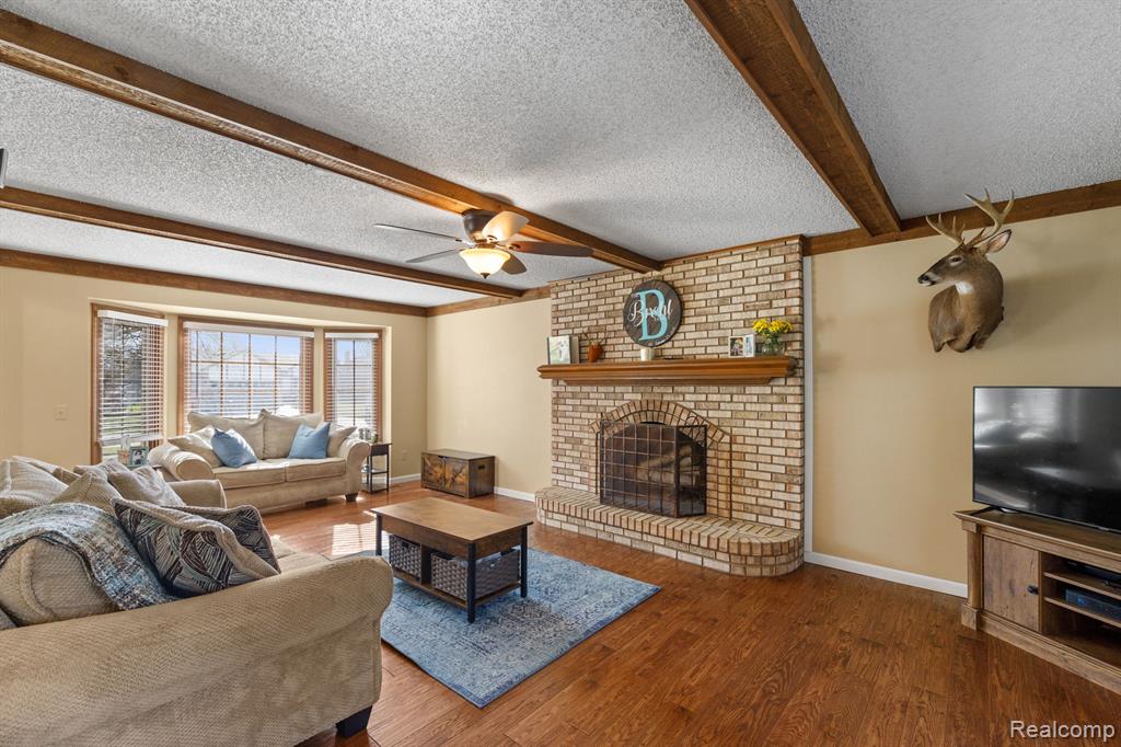 47387 MEADOWBROOK Drive, Macomb, MI 48044 — Photo 7