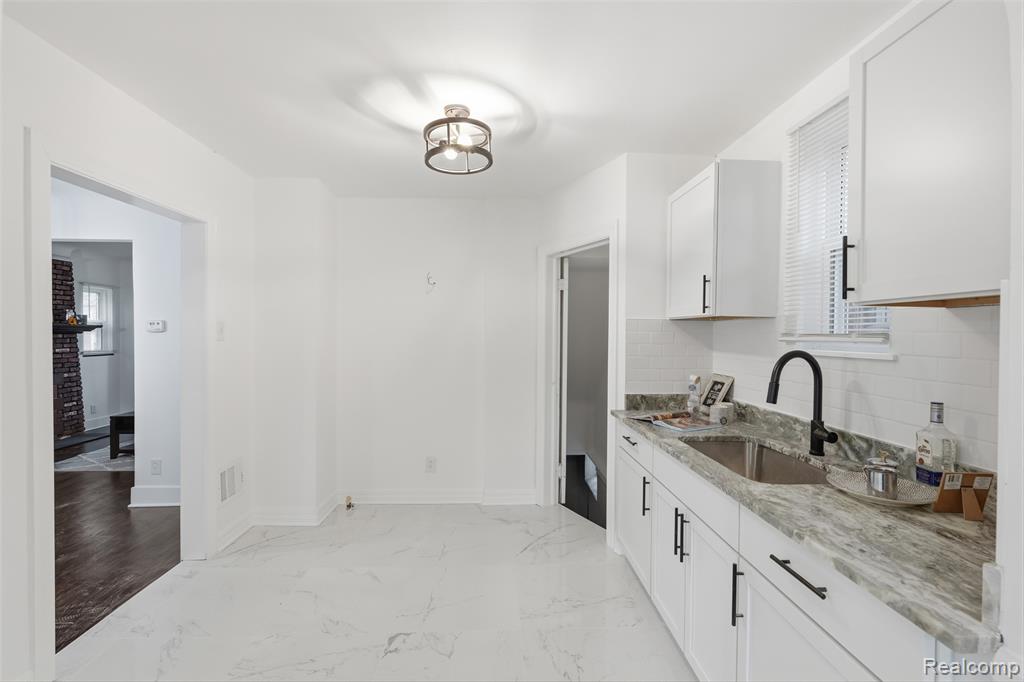5991 Bishop Street, Detroit, MI 48224 — Photo 12