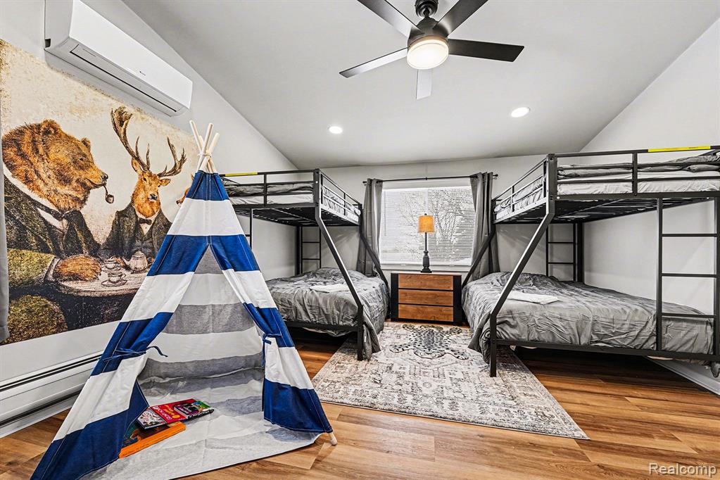 710 Hartland Drive, Troy, MI 48083 — Photo 31