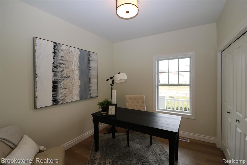 395 GENEVA Court, Howell, MI 48855 — Photo 20