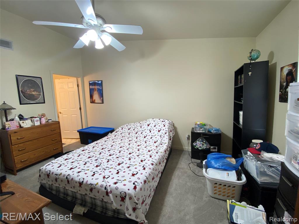 5024 Harbor Oak Drive, Waterford, MI 48329 — Photo 30