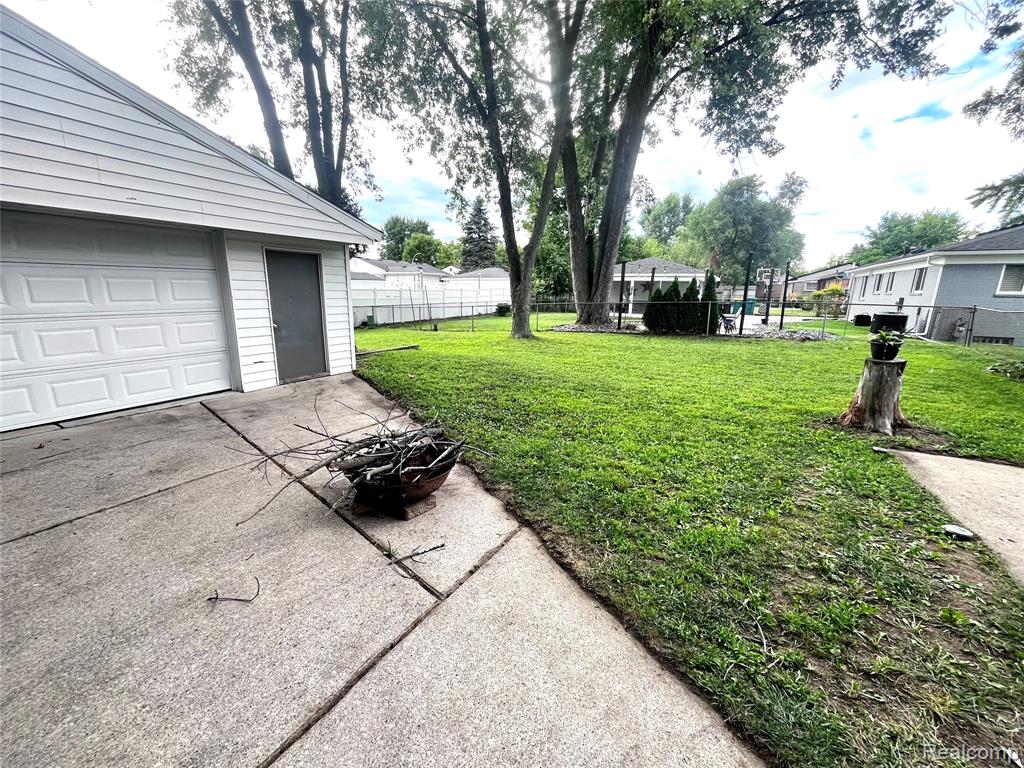 9650 Hamilton Street, Van Buren, MI 48111 — Photo 13