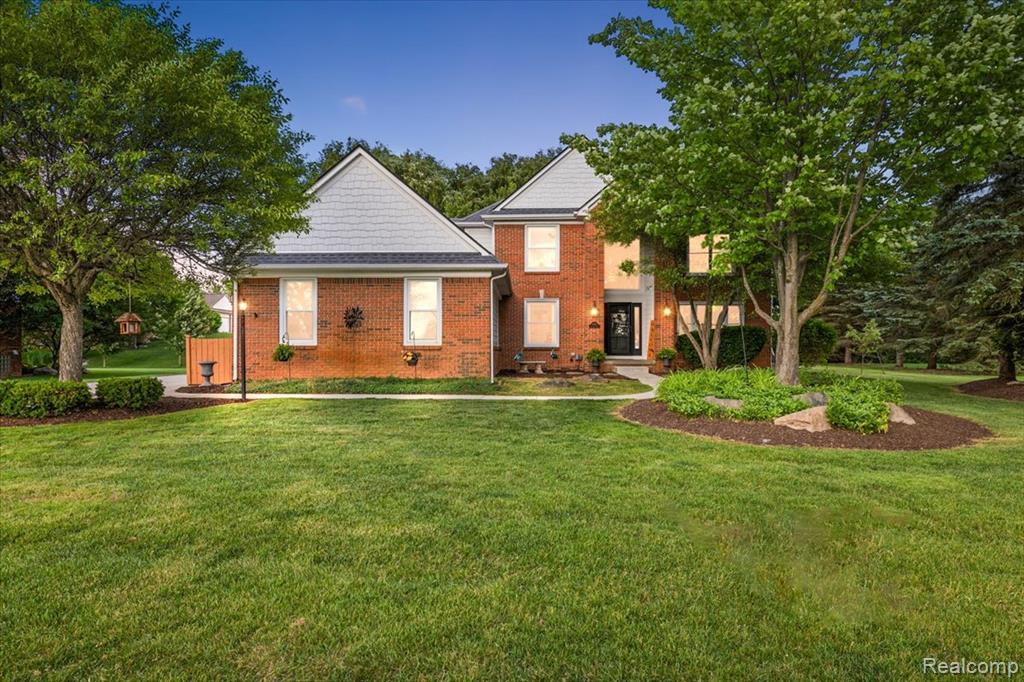 4193 Oak Tree Circle, Rochester, MI 48306 — front exterior