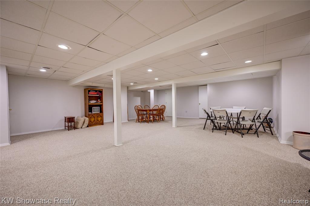 458 N Oak Drive, Commerce Twp, MI 48390 — Photo 38