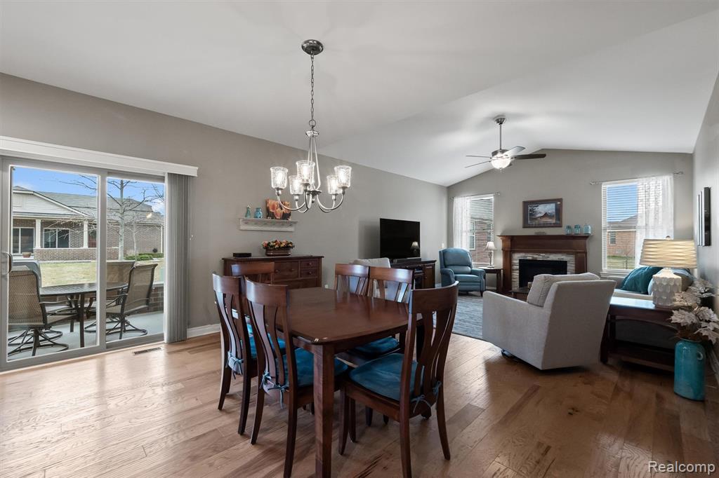 49121 Garrett Court, Macomb, MI 48042 — Photo 6