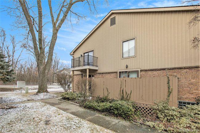 41639 BEDFORD Drive, Canton, MI 48187 — Photo 14
