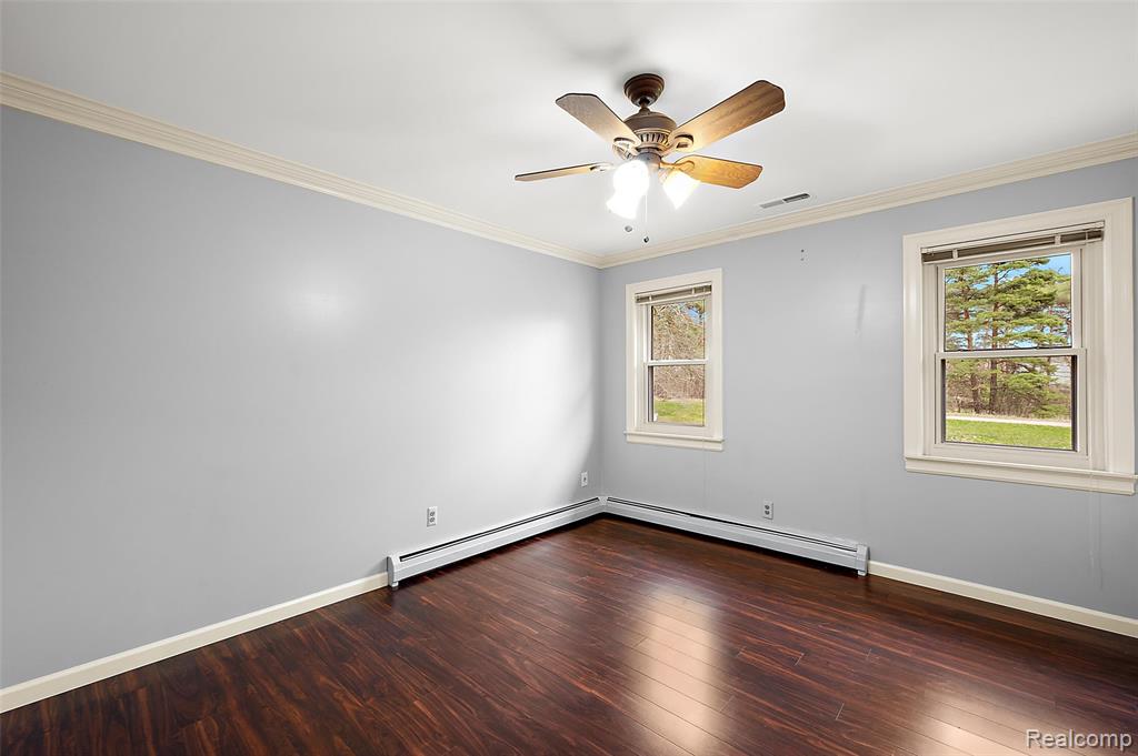 125 Cayuga Road, Lake Orion, MI 48362 — Photo 34