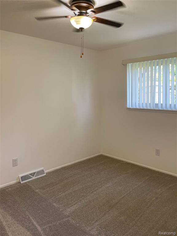 8412 Busch, Center Line, MI 48015 — Photo 12