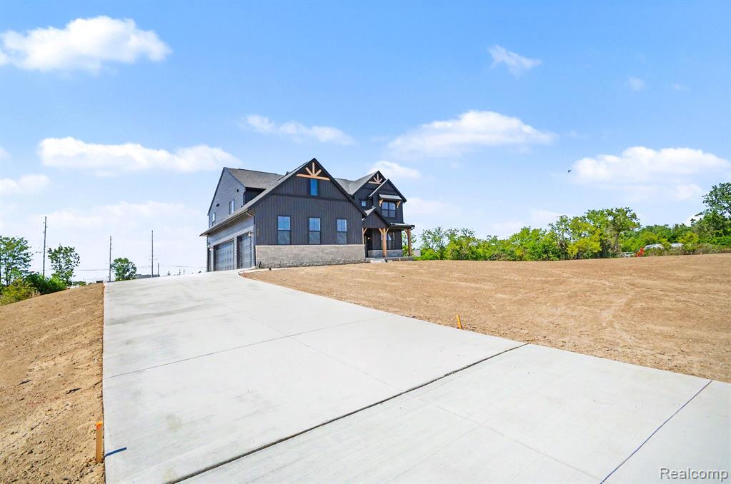 71615 Hidden River Drive, Armada, MI — Photo 47