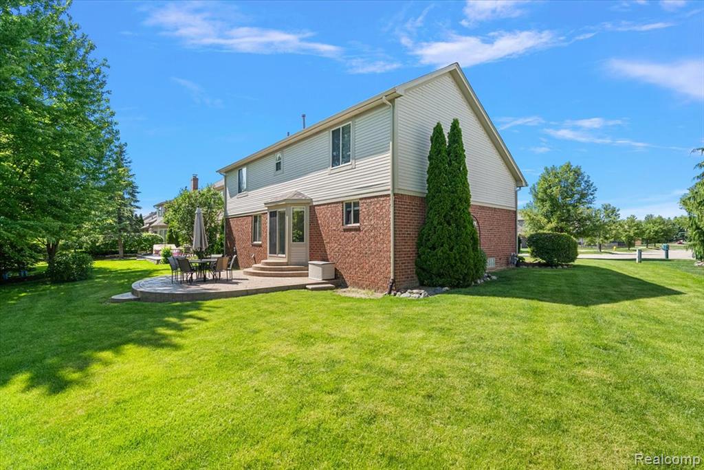 8698 Paul Drive, Washington, MI — Photo 6