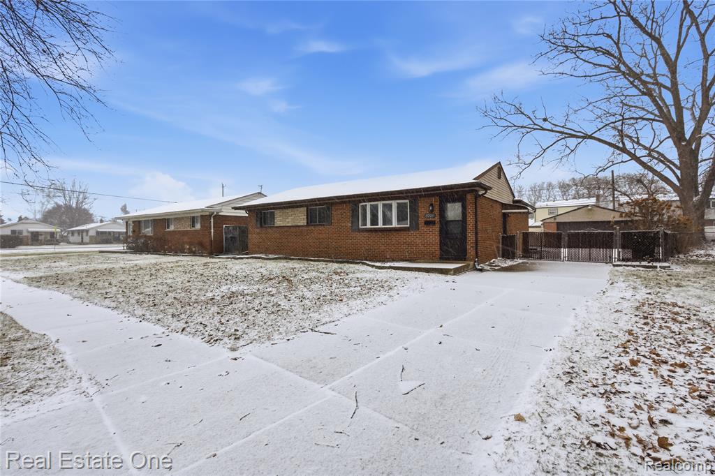 9223 Roosevelt Street, Taylor, MI 48180 — Photo 18