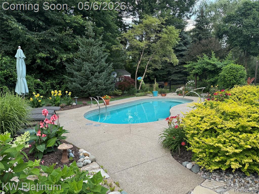 16475 Haverhill Drive, Macomb, MI 48044 — Photo 4