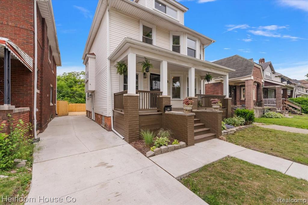 5360 Burns Street, Detroit, MI 48213 — Photo 43