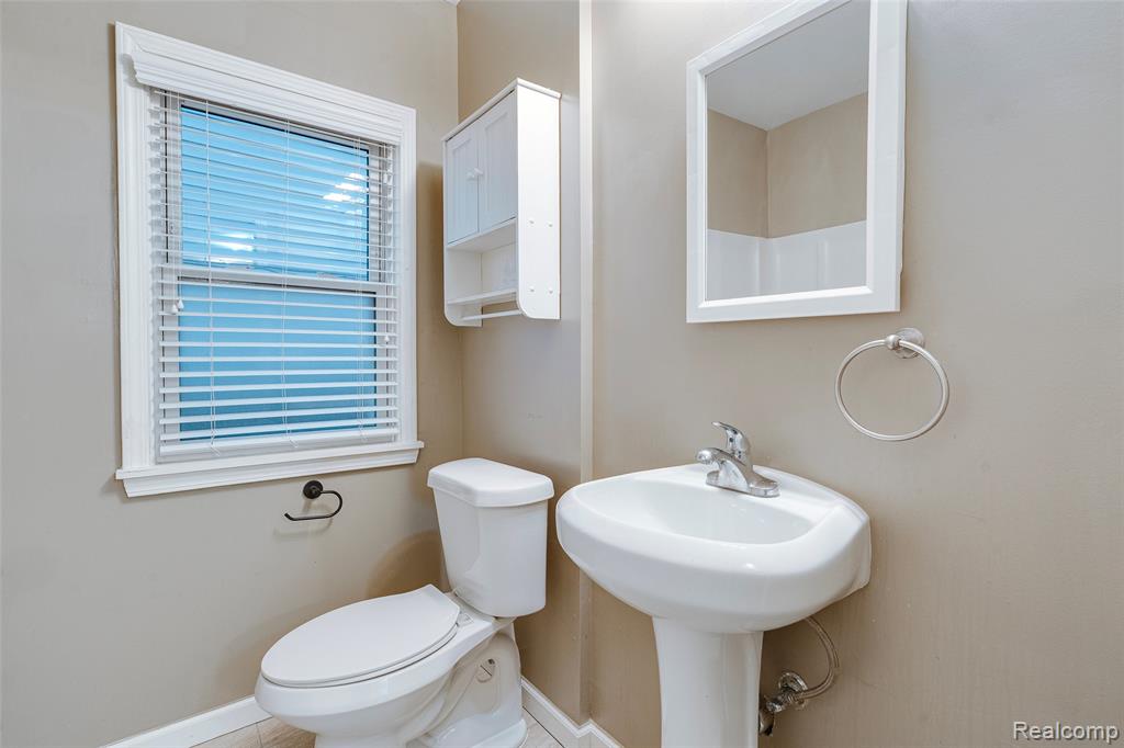 15477 WINSTON, Redford, MI 48239 — Photo 25