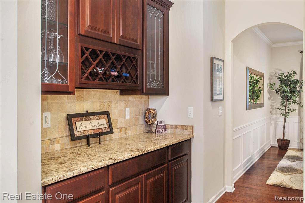 589 Rumson Court, White Lake, MI — Photo 14