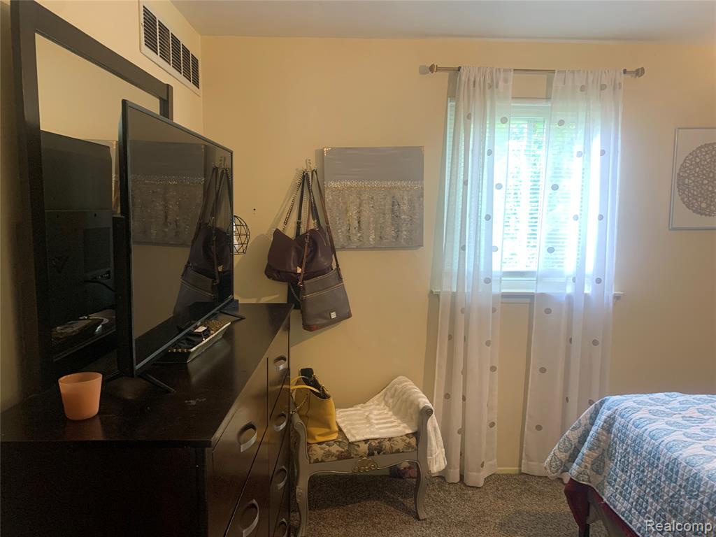 3955 HELEN Avenue, Ypsilanti, MI 48197 — Photo 25