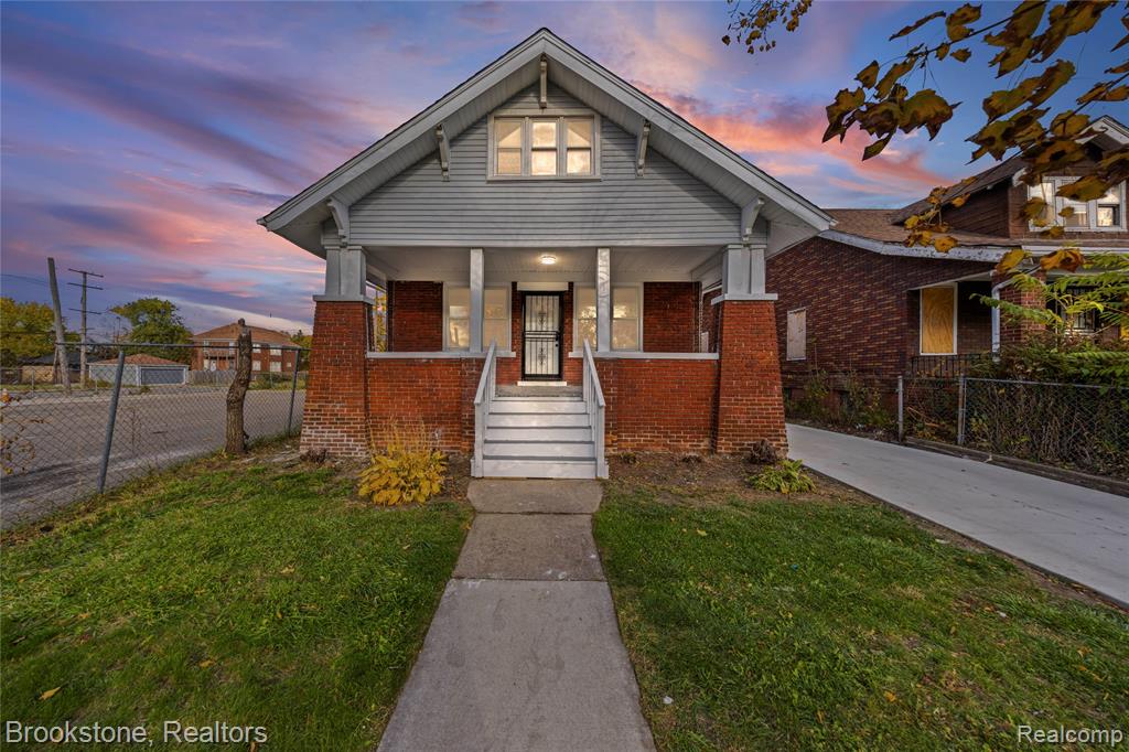 4888 Maxwell Street, Detroit, MI 48214