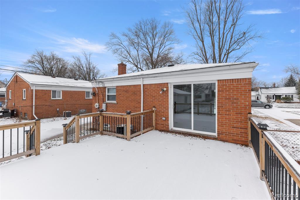 6446 Centralia Street, Dearborn Heights, MI 48127 — Photo 34