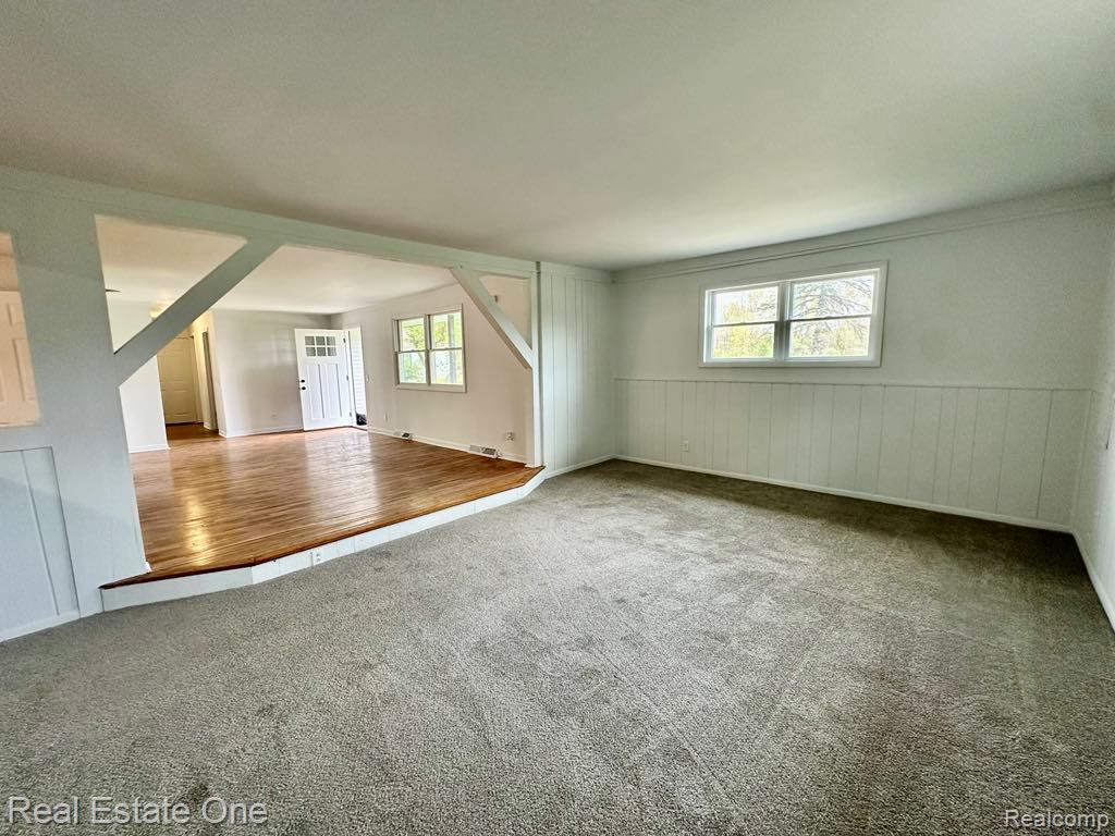 7025 Coldwater Road, Flushing, MI 48433 — Photo 13